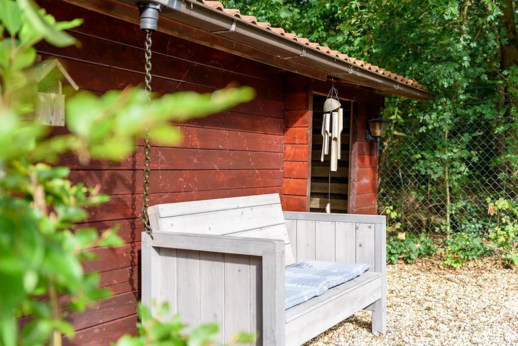 Spacious Wooden Cottage With Infra-Red Sauna At Veluwe Putten Ngoại thất bức ảnh